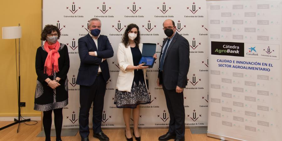 Entrega del premio TFM Femenino